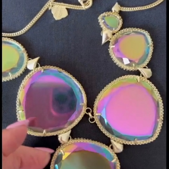 NWOT Rare & Retired Kendra Scott Rebecca Necklace Iridescent & Yellow Gold WOW! - Picture 7 of 14